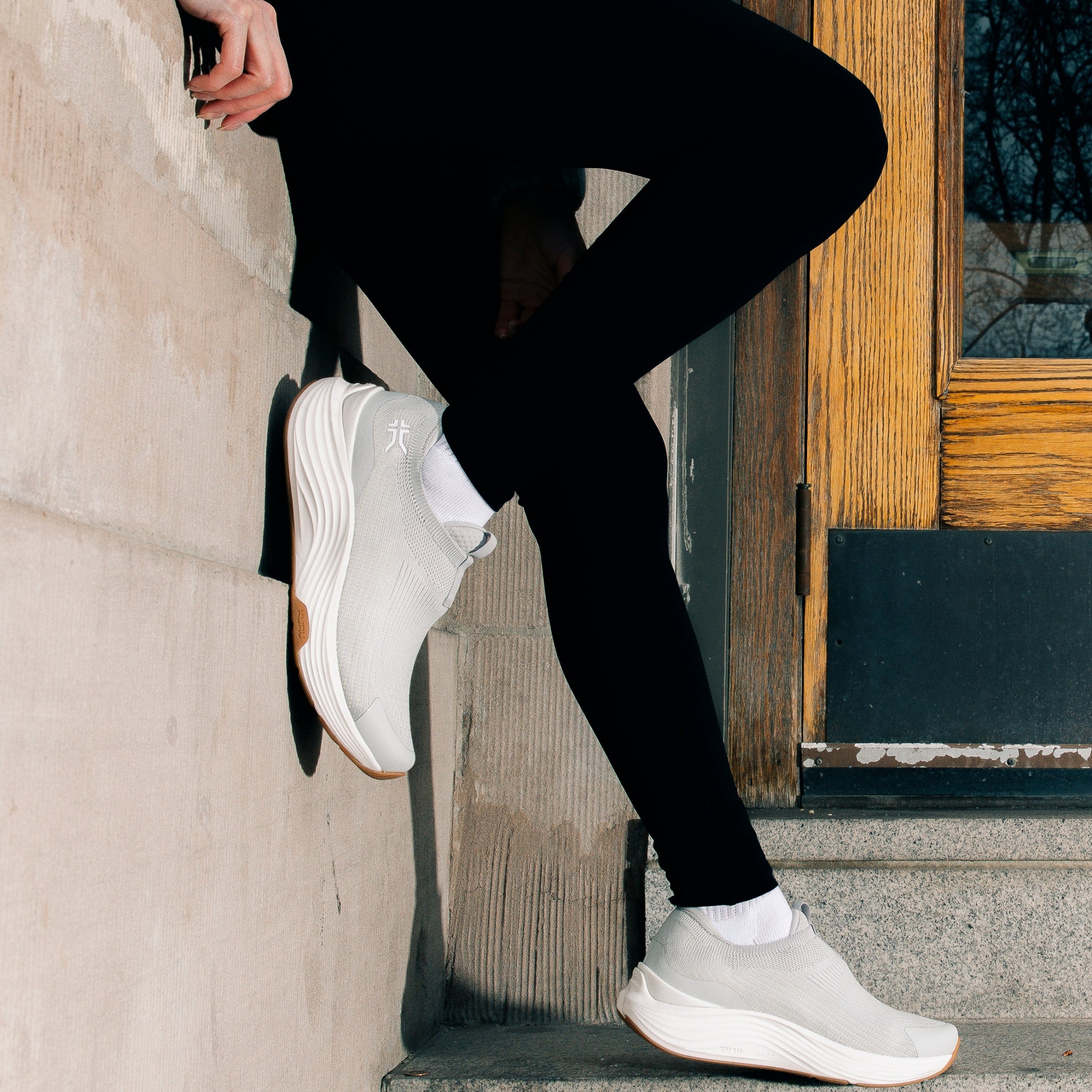 ATOM 2 Slip-On - Image 4